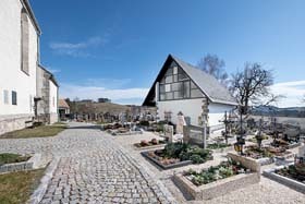 Pabneukirchen: Sanierung und Neugestaltung der Trauerkapelle 