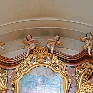 24 / © Wolfgang Hochreiter Ursula-Altar: Aufsatzbild mit Engeln