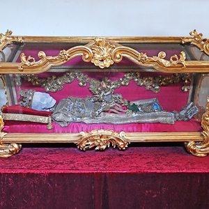 32 / © Wolfgang Hochreiter Herz-Jesu-Kapelle: Reliquie des Hl. Clemens