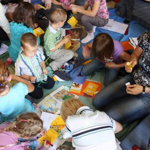 Kleinkindergottesdienst / © Christa Außerwöger Kleinkindergottesdienst