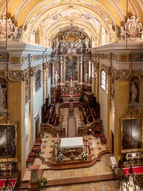 Lambach: Innenrenovierung der Pfarr- und Stiftskirche 