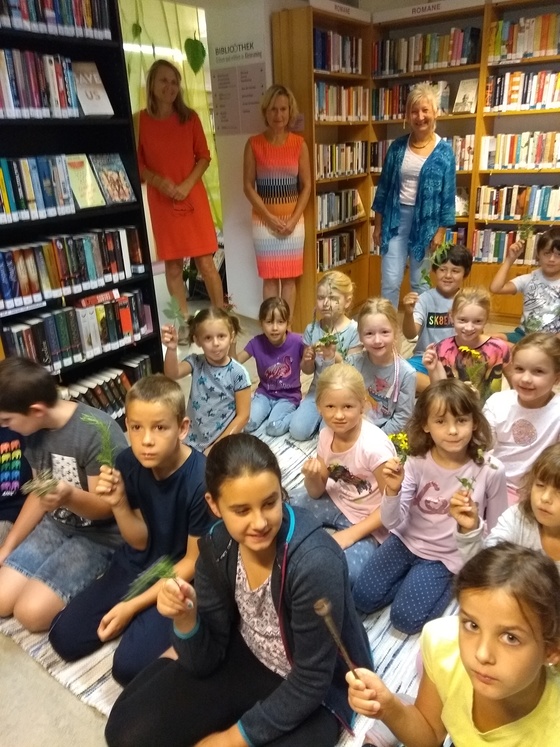 Vielseitig war das Programm beim Sommerferien-Workshop in der Bibliothek.