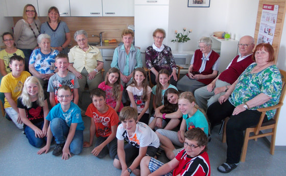 Vorleseaktion im Betreuten Wohnen St. Peter/Wimberg. Foto: Caritas