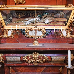 31 / © Wolfgang Hochreiter Placidus-Altar: Reliquie: Hl. Placidus