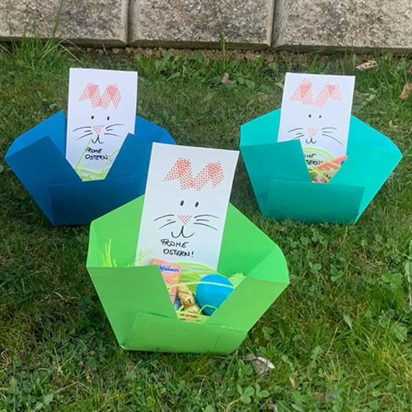 Osterkorb als Geschenk für Minis / © Elena Lindinger Osterkorb als Geschenk für Minis