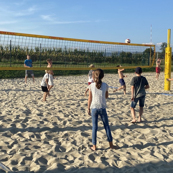 Jungschar-Stunde 14.9.2021 / © Sophia Höllmüller Volleyballturnier
