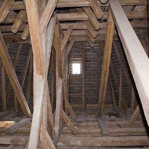 Dachbodensäuberung (2008) und Impressionen vom Dachboden